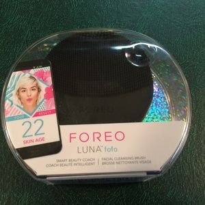 Foreo Luna fofo in Midnight